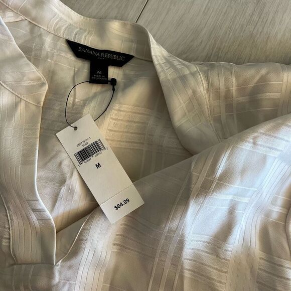 Banana Republic Polyester Plaid Top size M - Picture 5 of 6